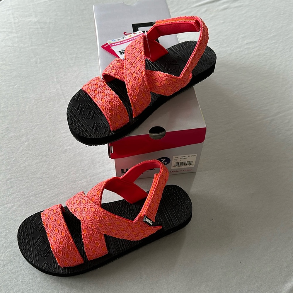 Muk Luk - Luk Ees Sandals NEW